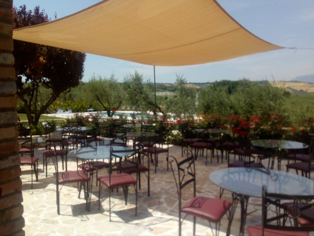 Agriturismo Piccolo Albero Loreto Aprutino Dış mekan fotoğraf