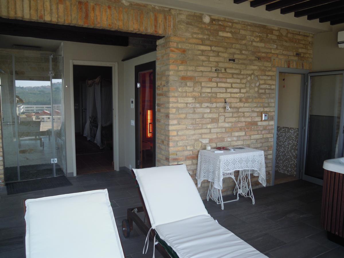 Agriturismo Piccolo Albero Loreto Aprutino Dış mekan fotoğraf