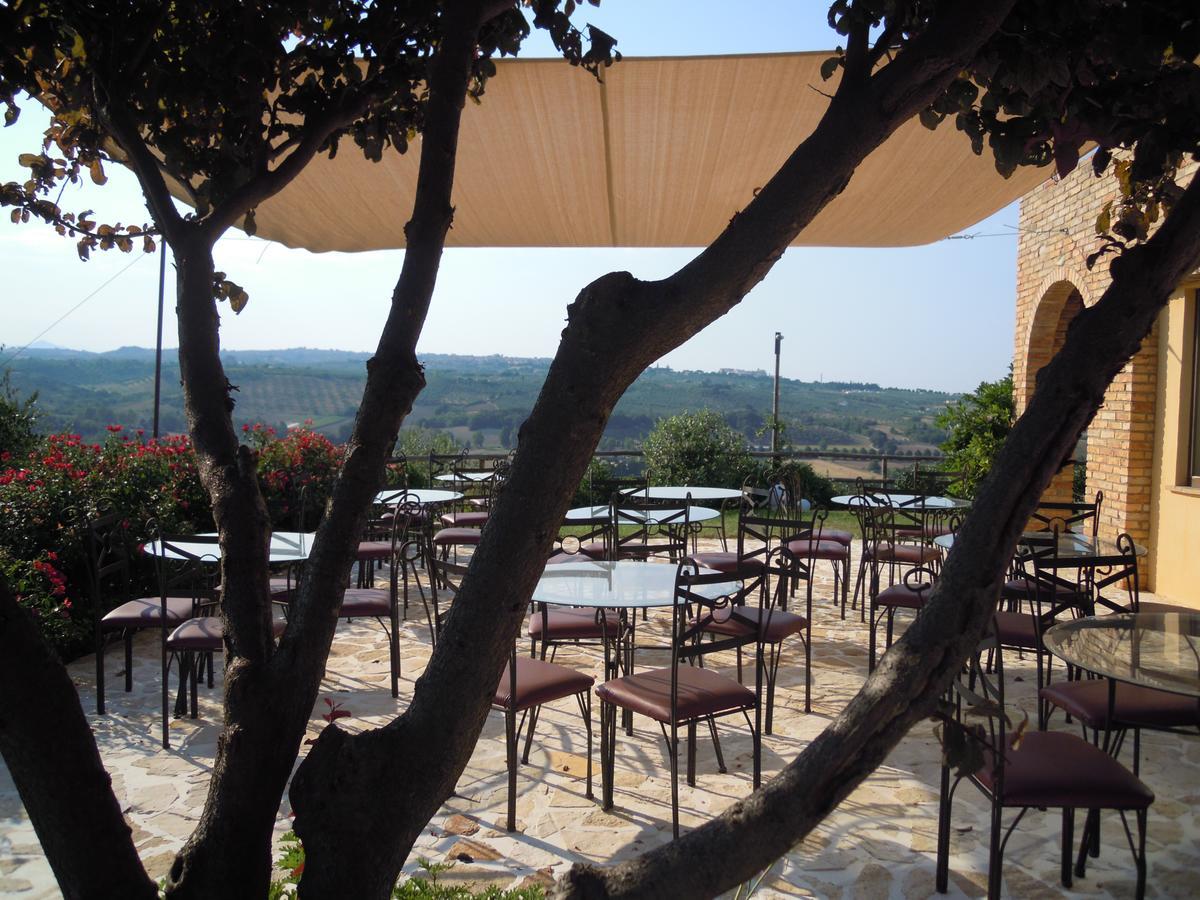 Agriturismo Piccolo Albero Loreto Aprutino Dış mekan fotoğraf