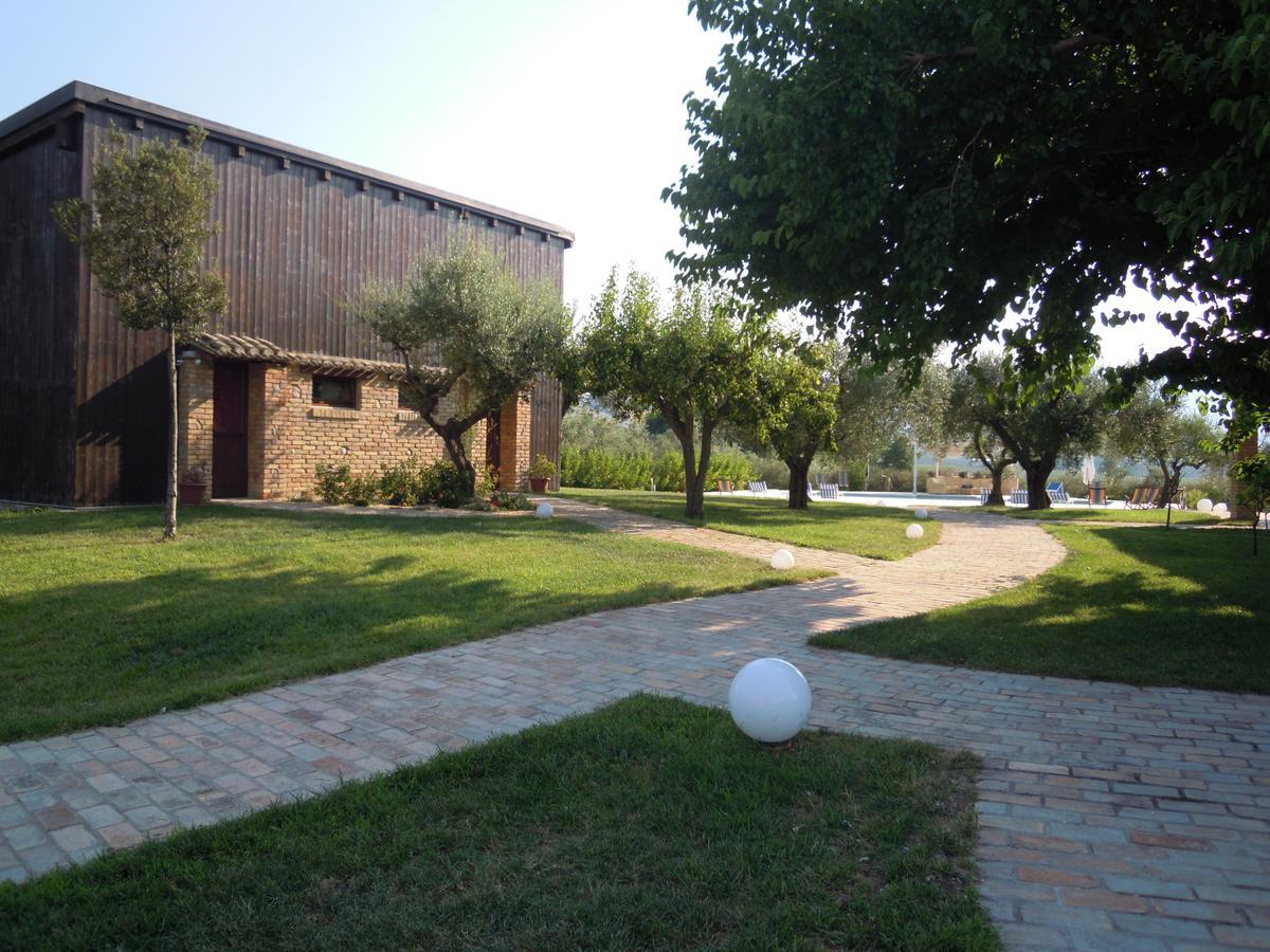 Agriturismo Piccolo Albero Loreto Aprutino Dış mekan fotoğraf