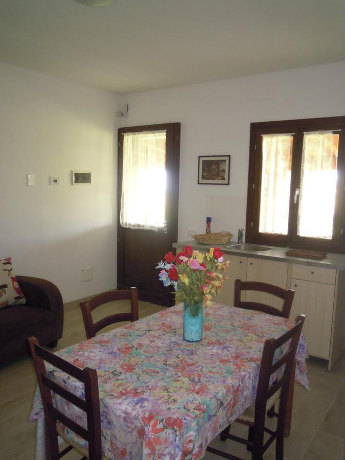Agriturismo Piccolo Albero Loreto Aprutino Oda fotoğraf